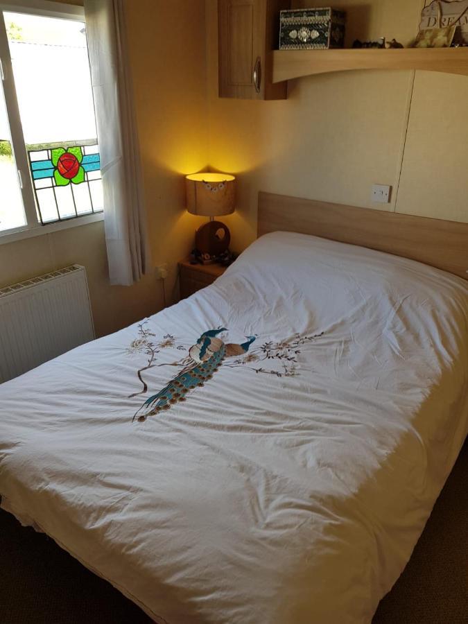 Private Caravan Situated At Parkdean Holiday Resort St Margaret'S At Cliffe Number 18 Ngoại thất bức ảnh