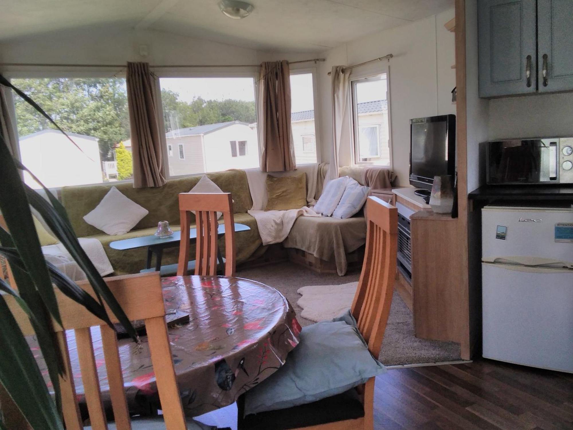 Private Caravan Situated At Parkdean Holiday Resort St Margaret'S At Cliffe Number 18 Ngoại thất bức ảnh